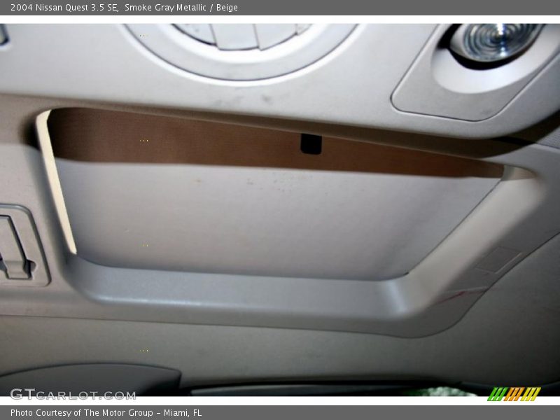 Smoke Gray Metallic / Beige 2004 Nissan Quest 3.5 SE