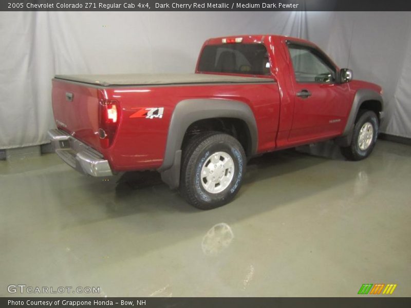 Dark Cherry Red Metallic / Medium Dark Pewter 2005 Chevrolet Colorado Z71 Regular Cab 4x4