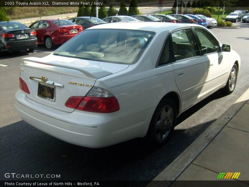 Diamond White Pearl / Ivory 2003 Toyota Avalon XLS
