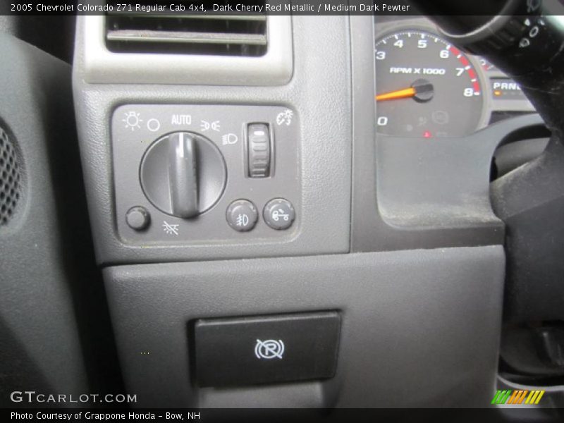 Dark Cherry Red Metallic / Medium Dark Pewter 2005 Chevrolet Colorado Z71 Regular Cab 4x4