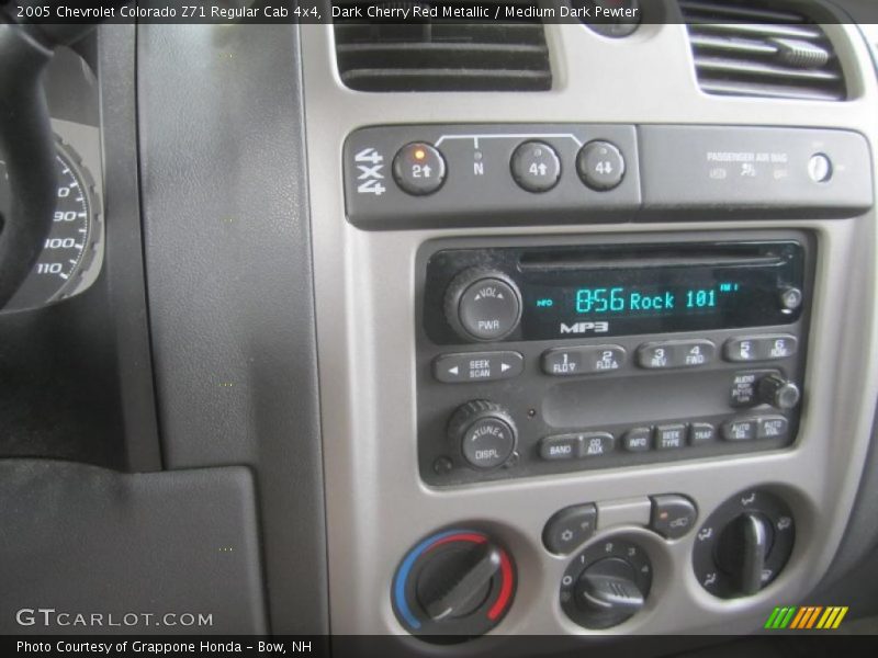 Dark Cherry Red Metallic / Medium Dark Pewter 2005 Chevrolet Colorado Z71 Regular Cab 4x4