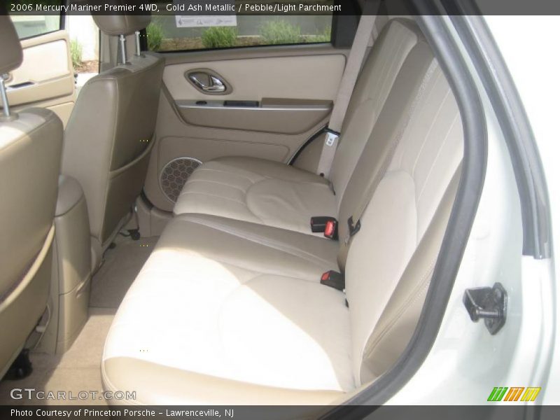 Gold Ash Metallic / Pebble/Light Parchment 2006 Mercury Mariner Premier 4WD