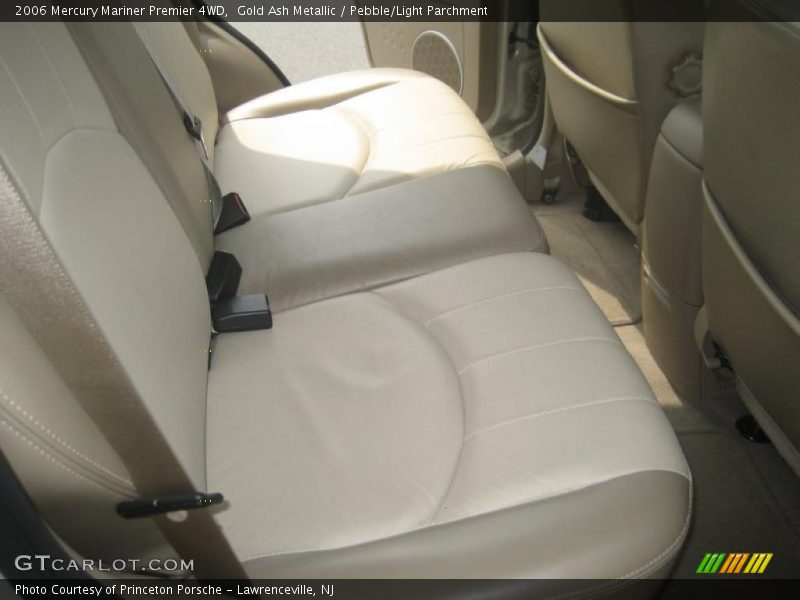 Gold Ash Metallic / Pebble/Light Parchment 2006 Mercury Mariner Premier 4WD