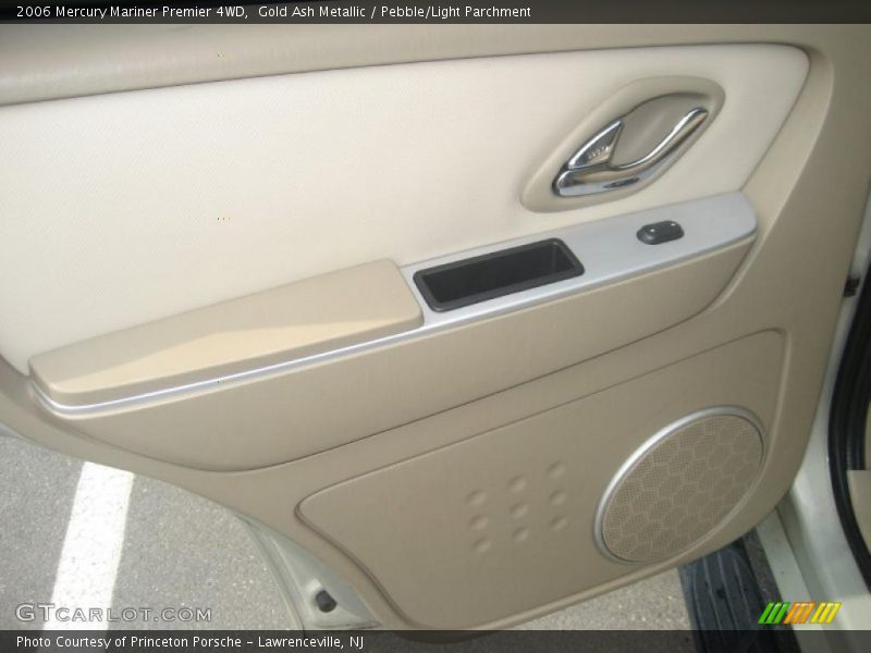 Gold Ash Metallic / Pebble/Light Parchment 2006 Mercury Mariner Premier 4WD