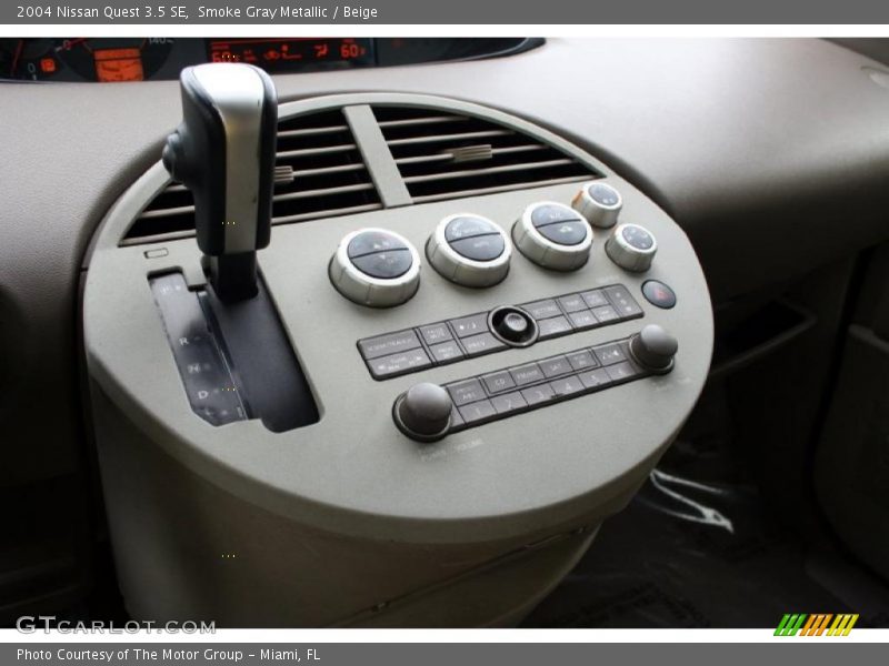 Smoke Gray Metallic / Beige 2004 Nissan Quest 3.5 SE