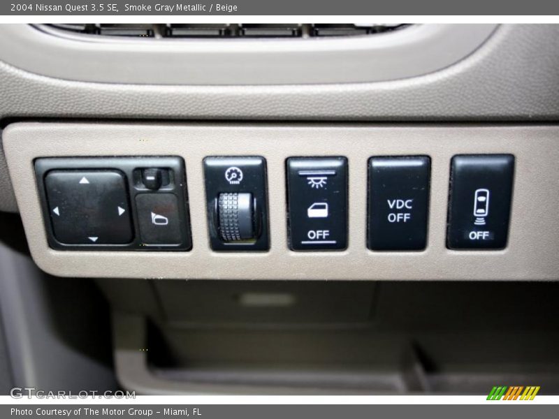 Smoke Gray Metallic / Beige 2004 Nissan Quest 3.5 SE