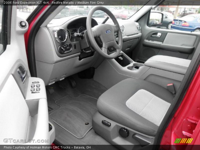  2006 Expedition XLT 4x4 Medium Flint Grey Interior