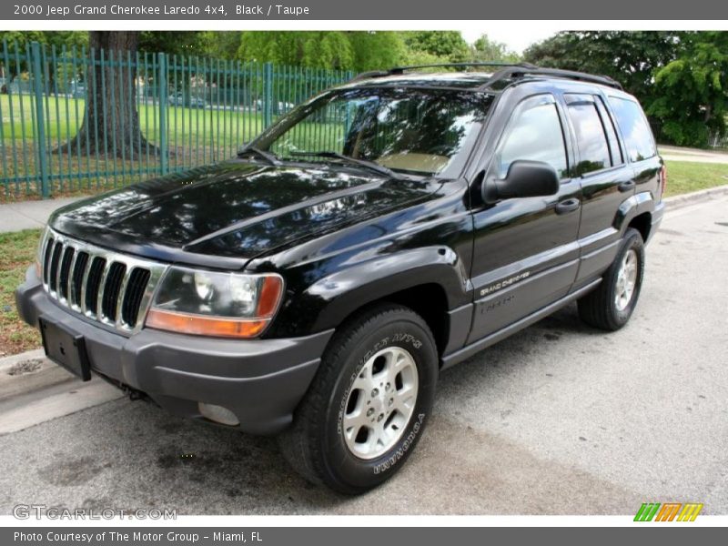 Black / Taupe 2000 Jeep Grand Cherokee Laredo 4x4