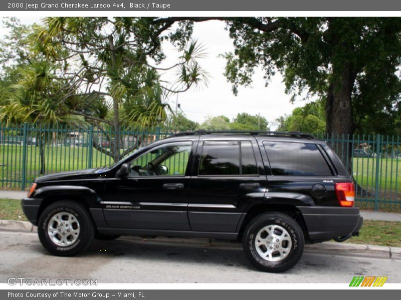 Black / Taupe 2000 Jeep Grand Cherokee Laredo 4x4