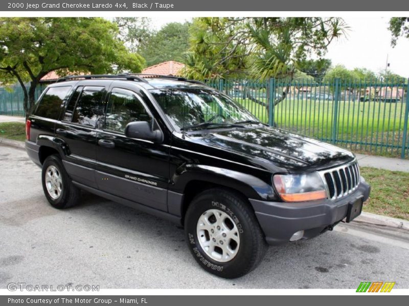 Black / Taupe 2000 Jeep Grand Cherokee Laredo 4x4