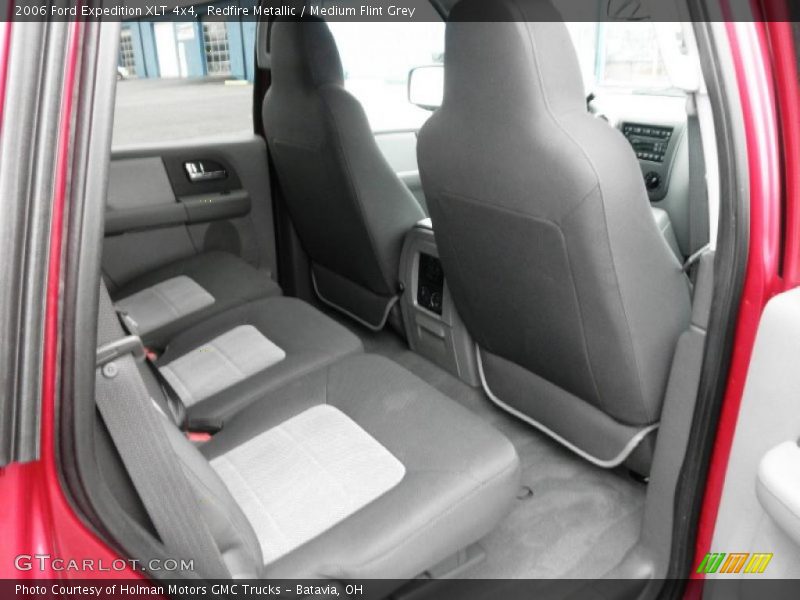  2006 Expedition XLT 4x4 Medium Flint Grey Interior