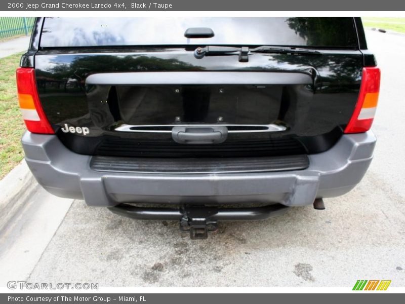 Black / Taupe 2000 Jeep Grand Cherokee Laredo 4x4