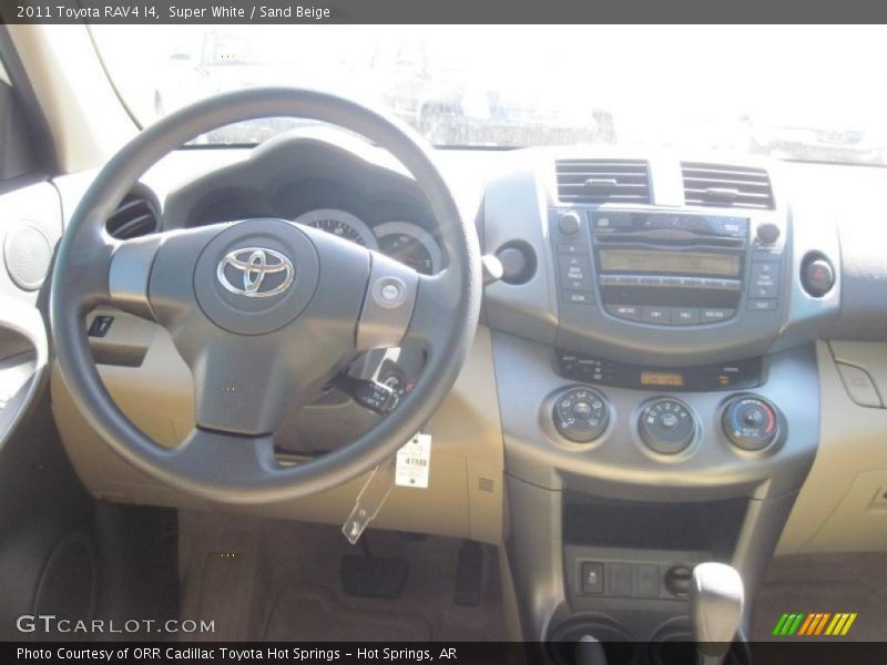 Super White / Sand Beige 2011 Toyota RAV4 I4