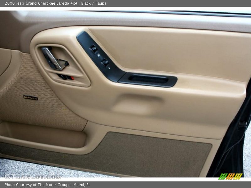 Black / Taupe 2000 Jeep Grand Cherokee Laredo 4x4