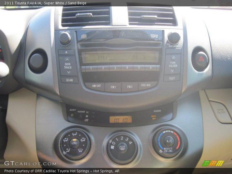 Super White / Sand Beige 2011 Toyota RAV4 I4