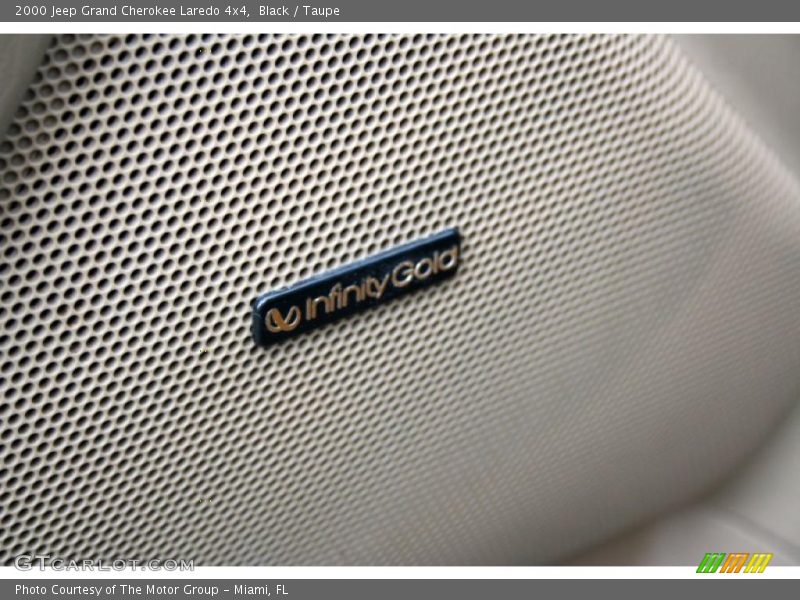 Black / Taupe 2000 Jeep Grand Cherokee Laredo 4x4