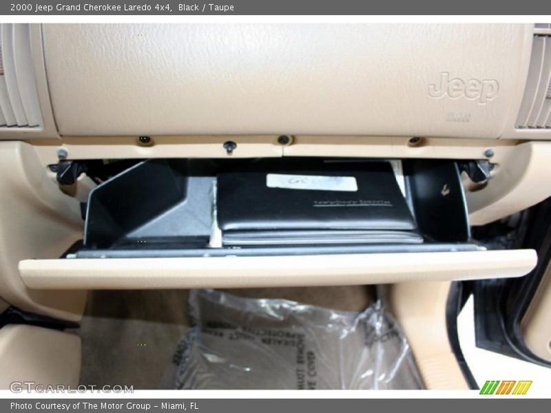 Black / Taupe 2000 Jeep Grand Cherokee Laredo 4x4