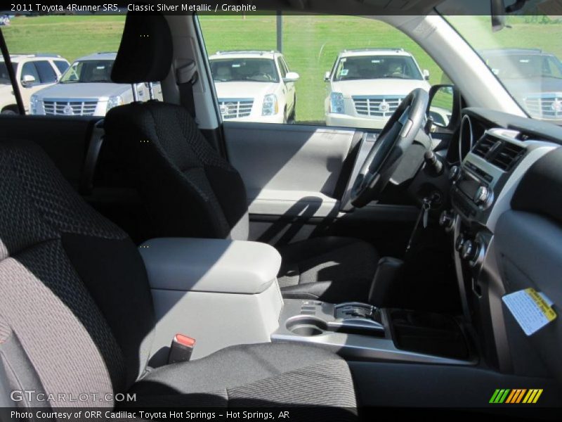 Classic Silver Metallic / Graphite 2011 Toyota 4Runner SR5