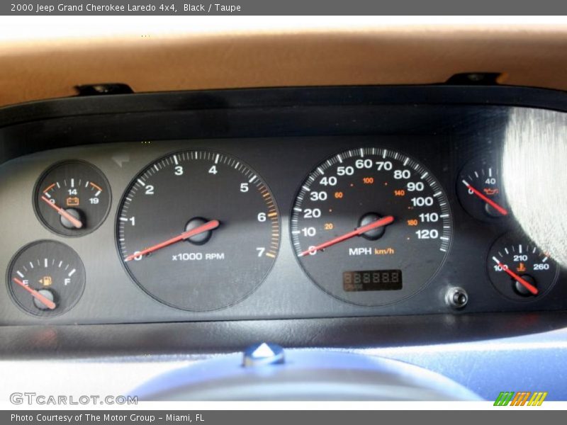 Black / Taupe 2000 Jeep Grand Cherokee Laredo 4x4