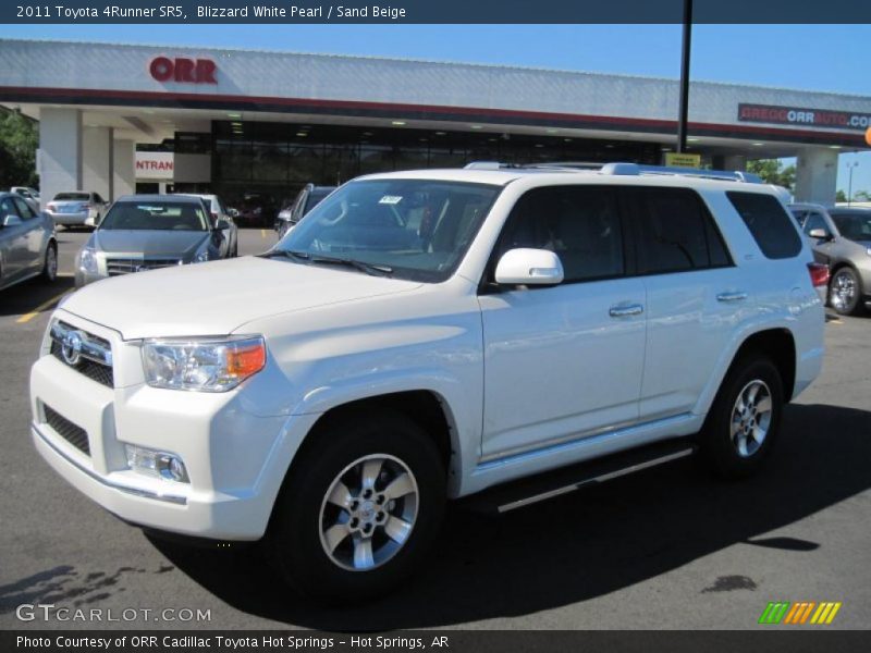 Blizzard White Pearl / Sand Beige 2011 Toyota 4Runner SR5