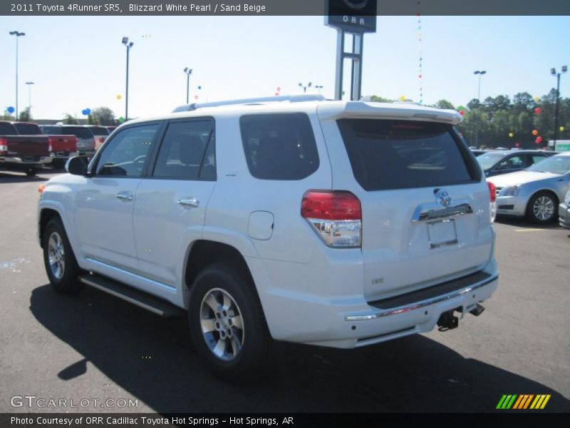 Blizzard White Pearl / Sand Beige 2011 Toyota 4Runner SR5