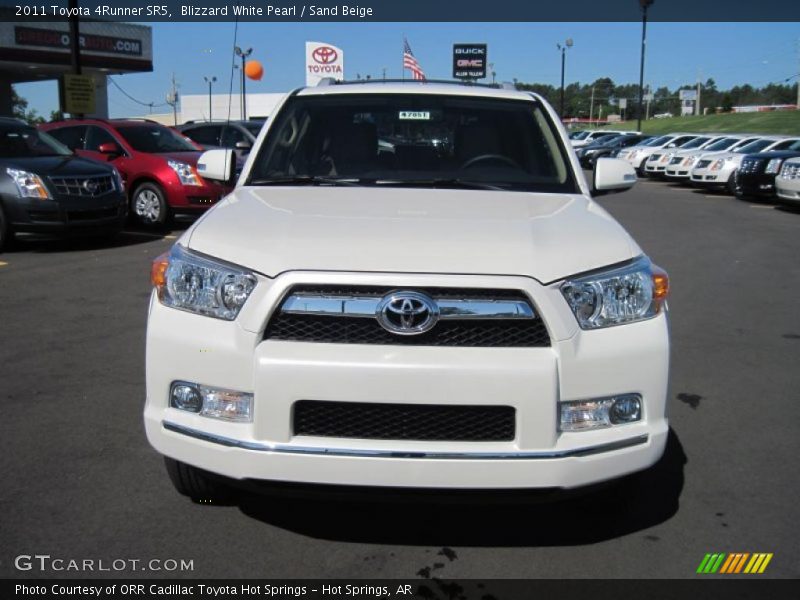 Blizzard White Pearl / Sand Beige 2011 Toyota 4Runner SR5