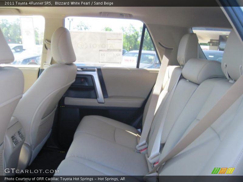 Blizzard White Pearl / Sand Beige 2011 Toyota 4Runner SR5