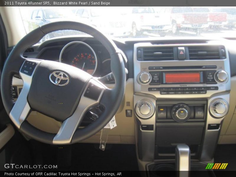 Blizzard White Pearl / Sand Beige 2011 Toyota 4Runner SR5