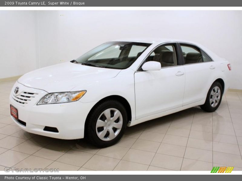 Super White / Bisque 2009 Toyota Camry LE