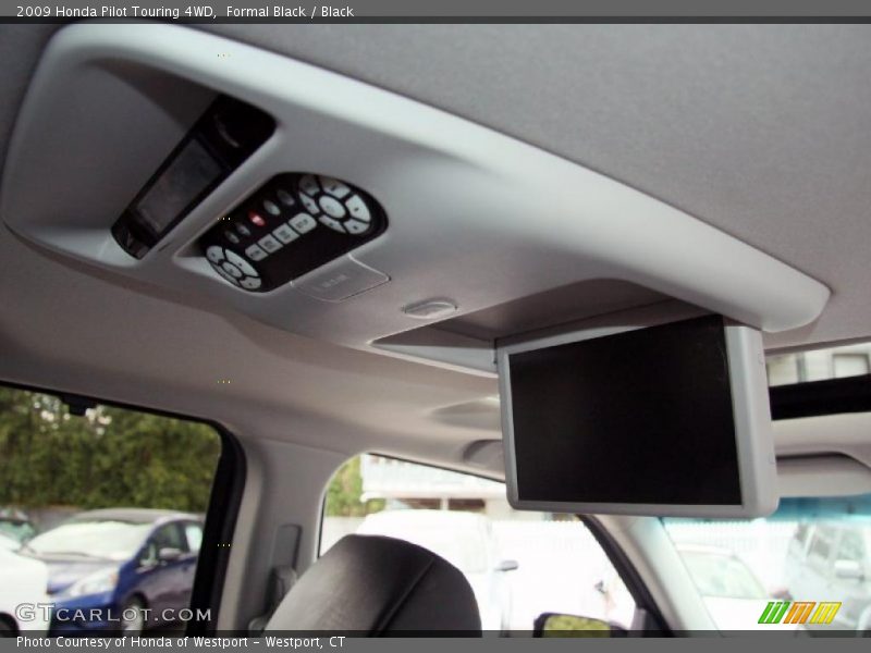 Formal Black / Black 2009 Honda Pilot Touring 4WD