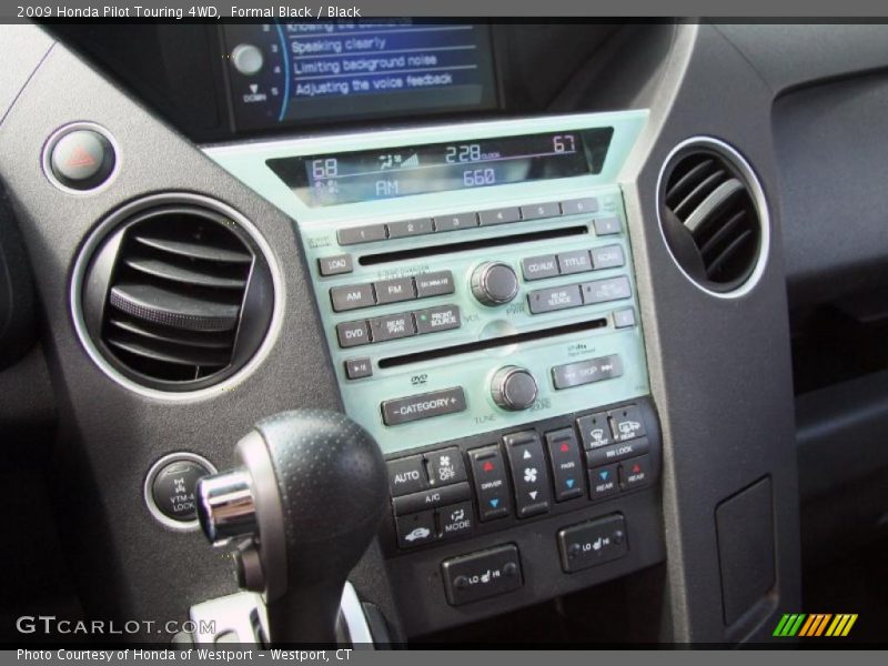 Formal Black / Black 2009 Honda Pilot Touring 4WD