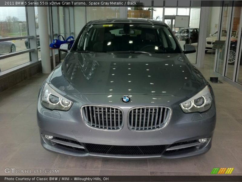 Space Gray Metallic / Black 2011 BMW 5 Series 550i xDrive Gran Turismo