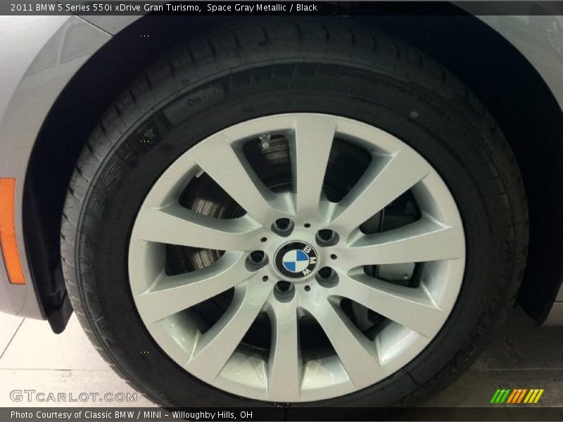 Space Gray Metallic / Black 2011 BMW 5 Series 550i xDrive Gran Turismo