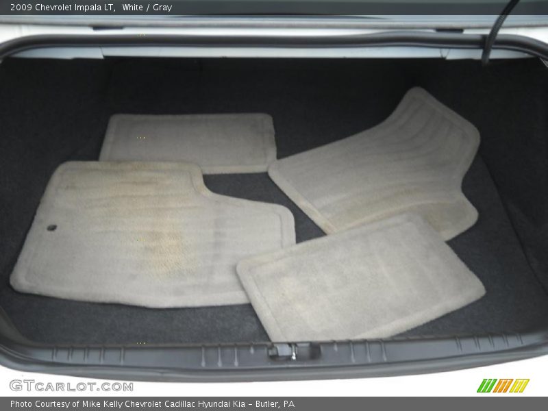 White / Gray 2009 Chevrolet Impala LT