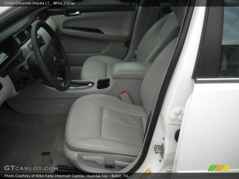 White / Gray 2009 Chevrolet Impala LT