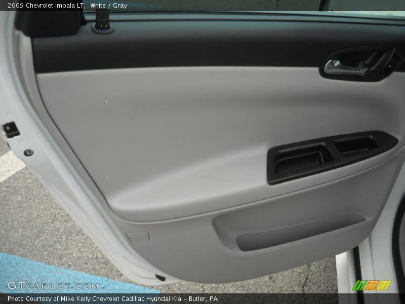 White / Gray 2009 Chevrolet Impala LT