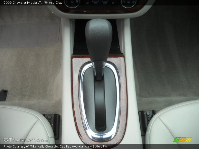 White / Gray 2009 Chevrolet Impala LT