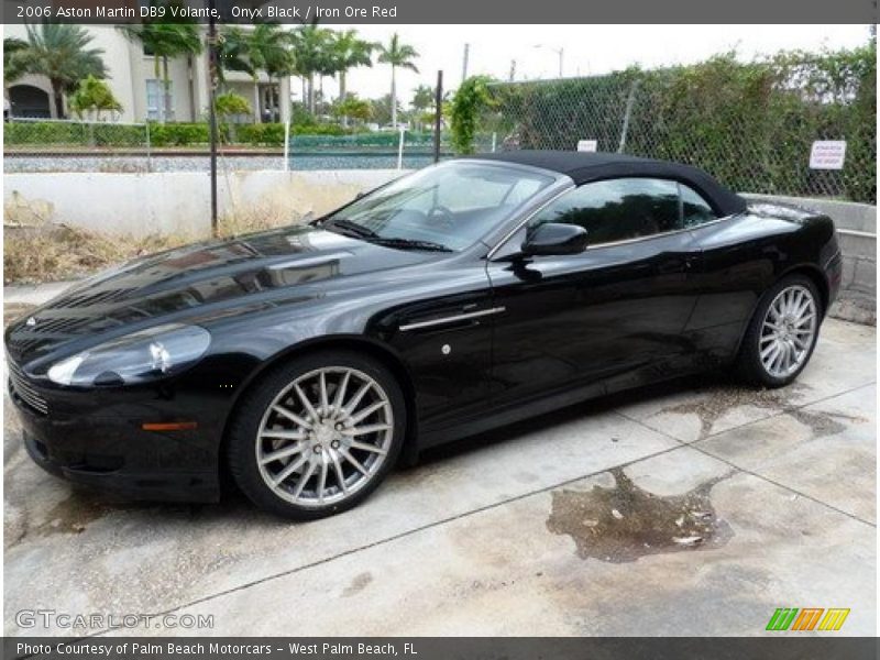 Front 3/4 View of 2006 DB9 Volante
