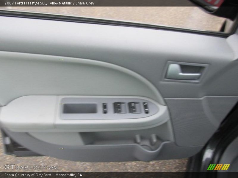 Alloy Metallic / Shale Grey 2007 Ford Freestyle SEL