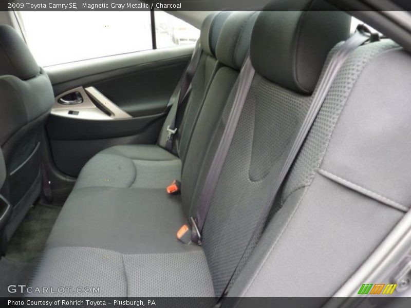Magnetic Gray Metallic / Charcoal 2009 Toyota Camry SE