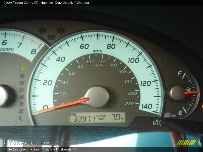 Magnetic Gray Metallic / Charcoal 2009 Toyota Camry SE