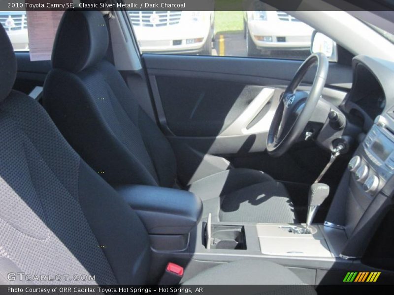 Classic Silver Metallic / Dark Charcoal 2010 Toyota Camry SE
