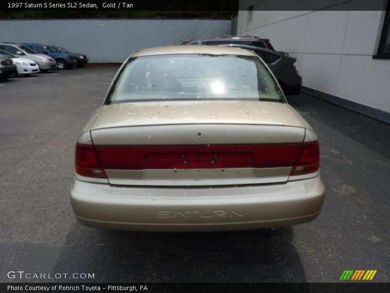 Gold / Tan 1997 Saturn S Series SL2 Sedan