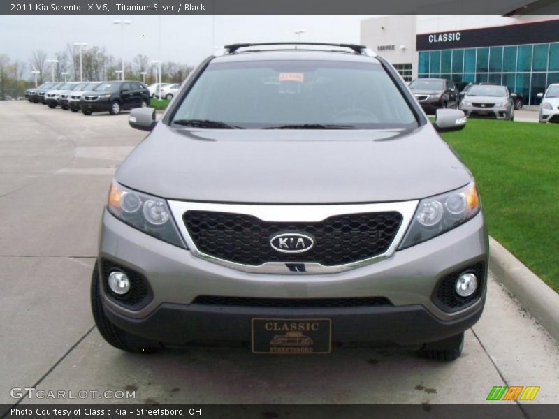 Titanium Silver / Black 2011 Kia Sorento LX V6