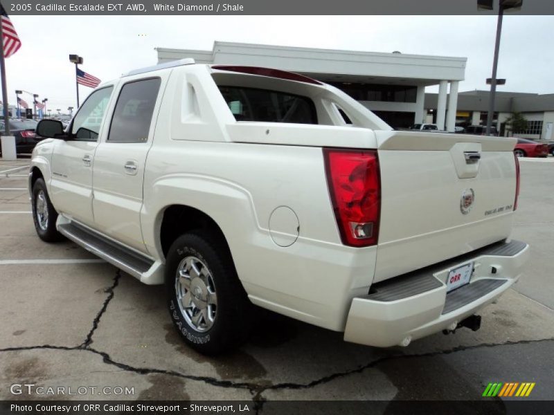 White Diamond / Shale 2005 Cadillac Escalade EXT AWD