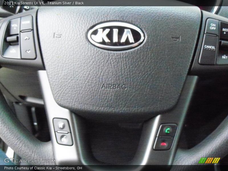 Titanium Silver / Black 2011 Kia Sorento LX V6