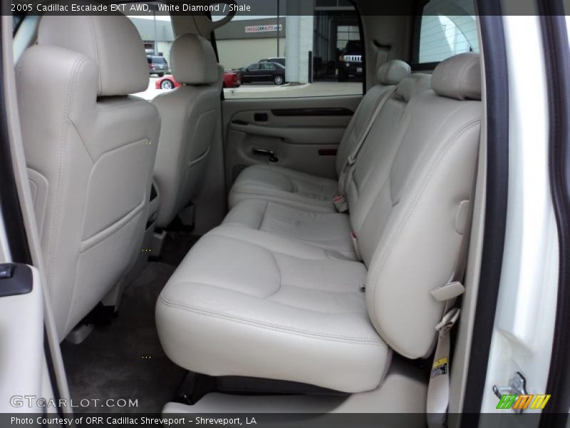 White Diamond / Shale 2005 Cadillac Escalade EXT AWD