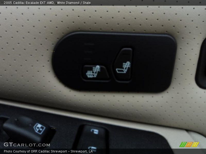 White Diamond / Shale 2005 Cadillac Escalade EXT AWD
