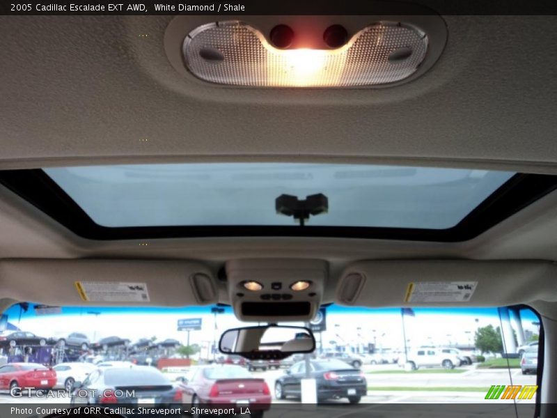 White Diamond / Shale 2005 Cadillac Escalade EXT AWD