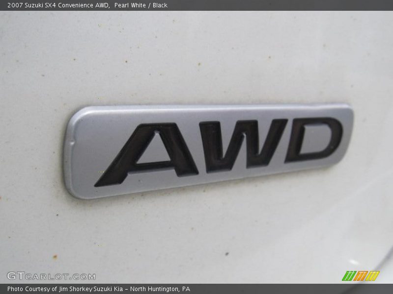 Pearl White / Black 2007 Suzuki SX4 Convenience AWD